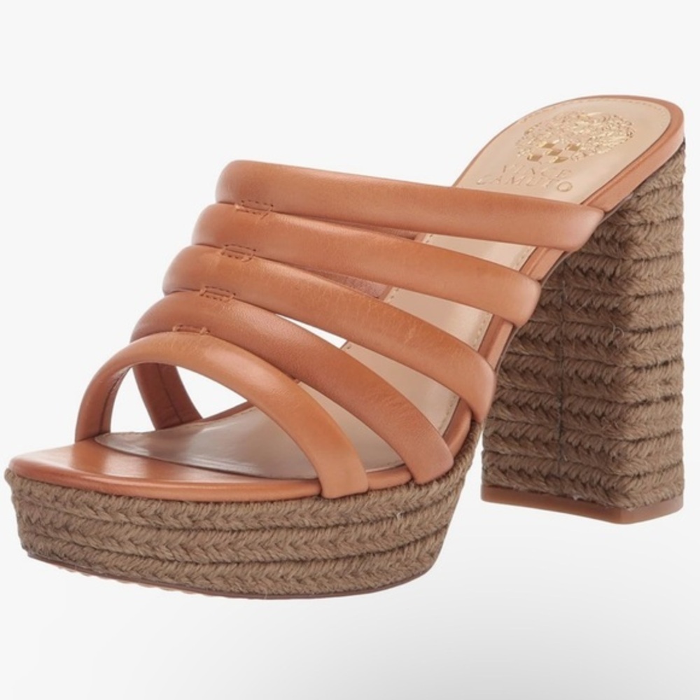 🌸 VINCE CAMUTO🌸 Patrest Platform Light Cognac Sandal Size: 7M